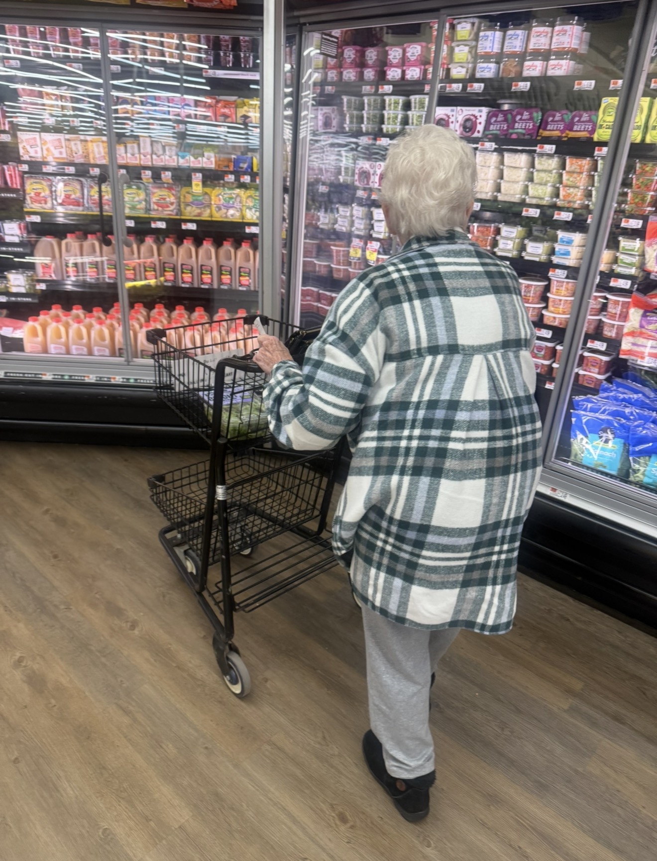 Barbara, 86, shopping independently at her favorite grocery store